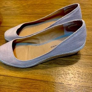 Lucky Brand sz 8.5 tan/beige wedge heels